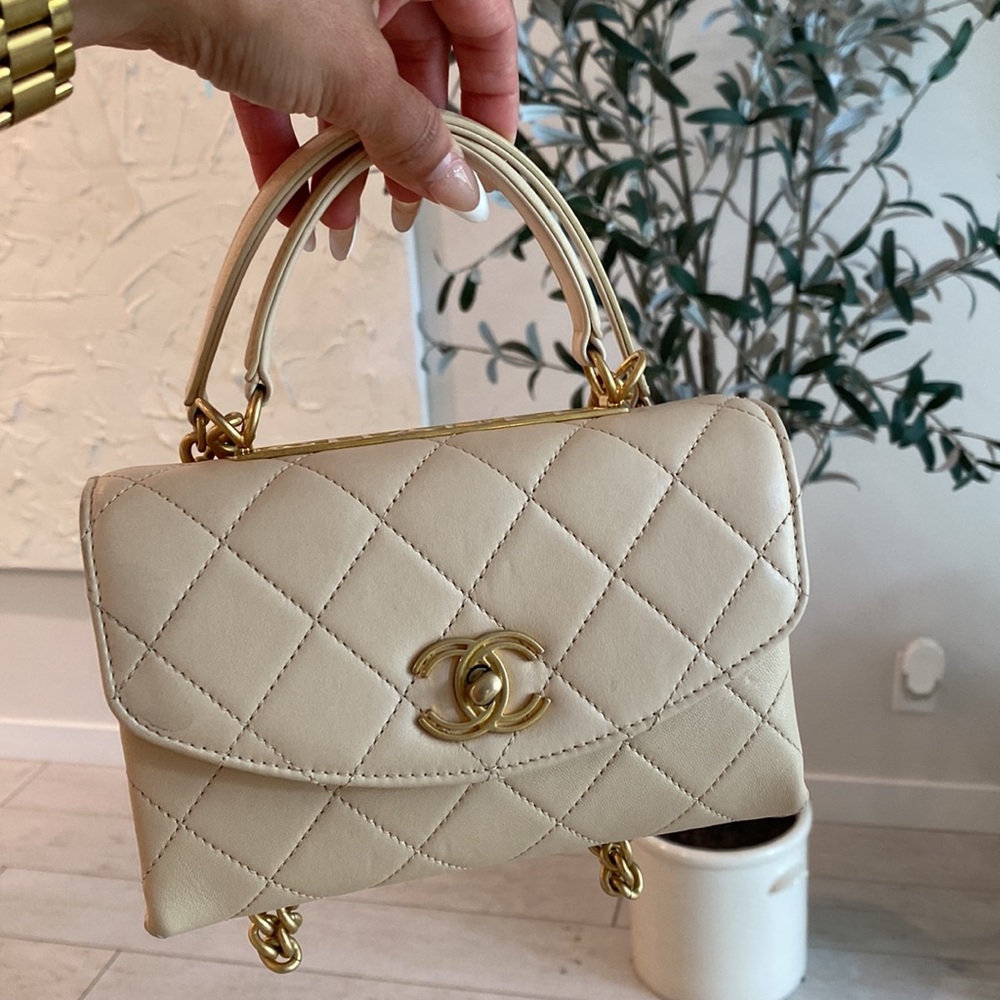 **** HOLIDAY SPECIAL *****.             Chanel Beige Top Handle Bag - 2019 Small